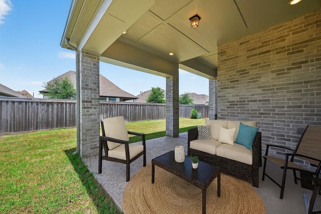 Virtually-Staged Covered Back Patio | Image 30
