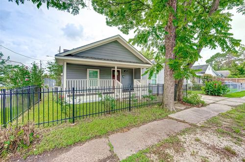 1510 Walton St, Houston, TX, 77009-2524 | Card Image