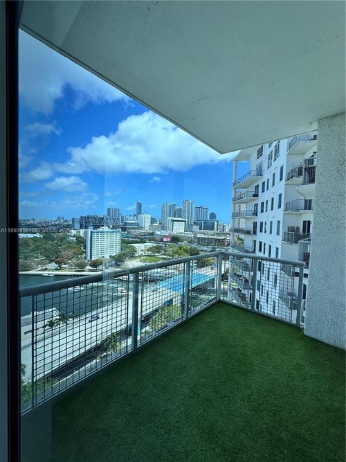 apt-1710-10 Sw South River Dr, Miami, FL, 33130-1482 | Card Image