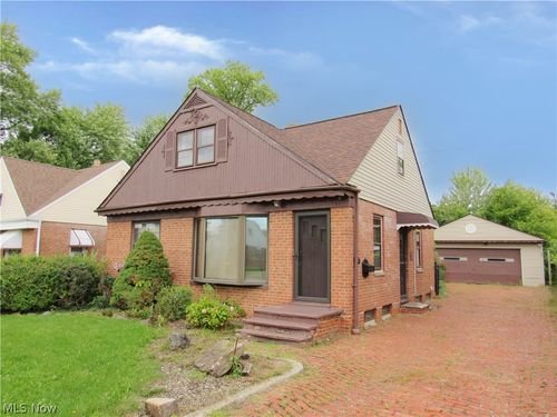 4067 E 187th Street, Cleveland, OH, 44122 | Card Image