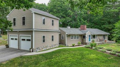 20 Old County Road, House other with 3 bedrooms, 3 bathrooms and null parking in York ME | Image 2