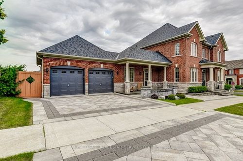 2 Pelister Dr, Markham, ON, L6E0M6 | Card Image