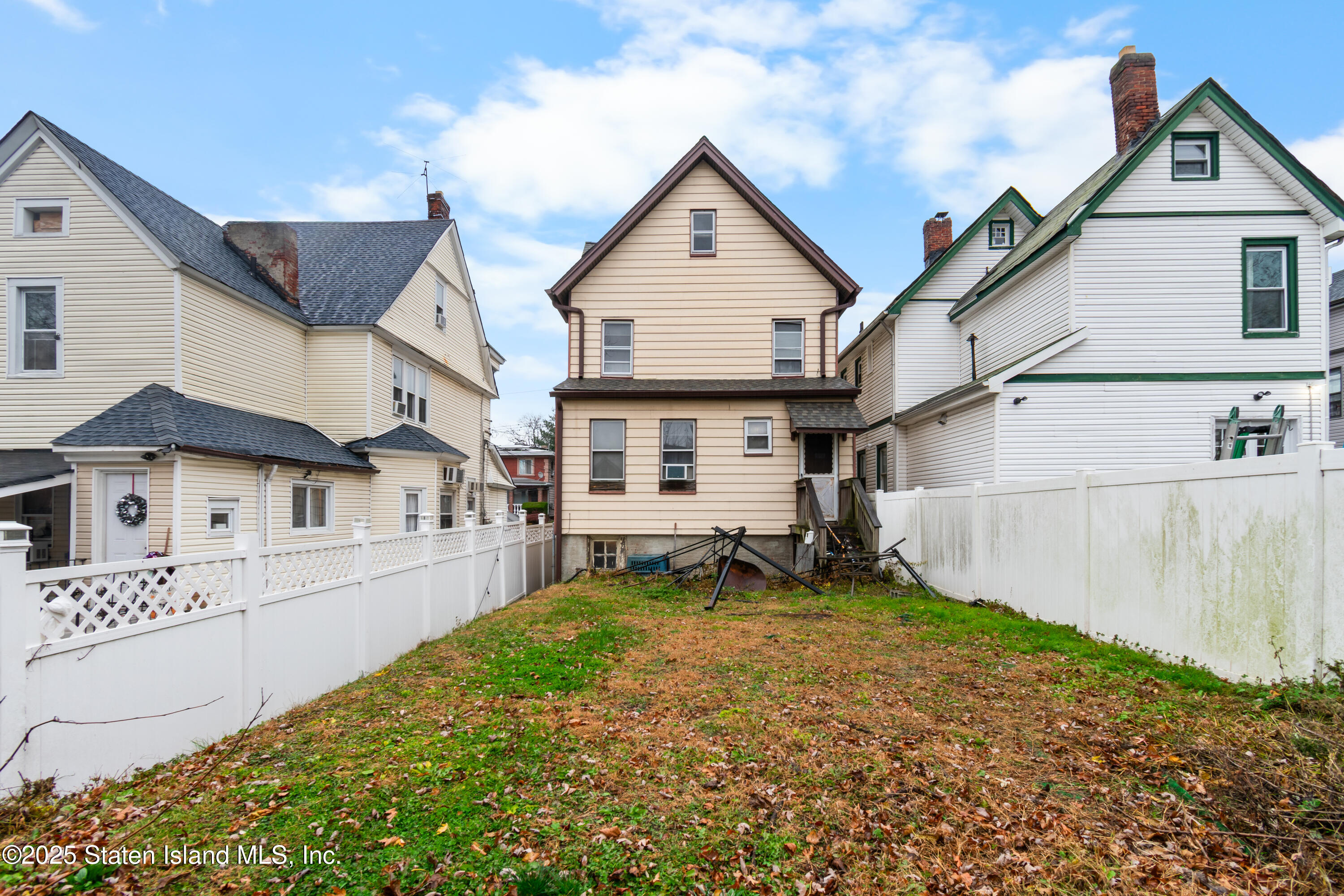 Residential in Staten Island 3