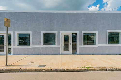 3410 E 7th Ave, TAMPA, FL, 33605-4402 | Card Image