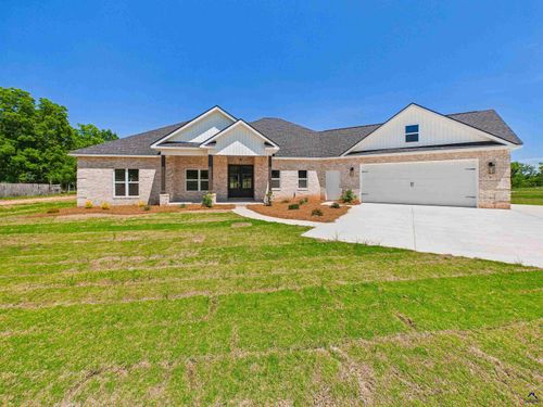 450 Jones Rd, Byron, GA, 31008-5377 | Card Image