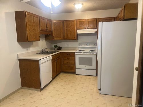 apt-210-3022 S Wheeling Way, Aurora, CO, 80014-5606 | Card Image