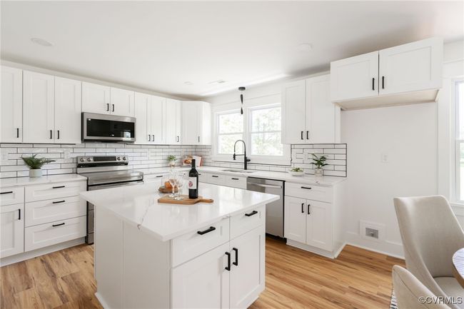 11121 Lawyers Rd, House other with 6 bedrooms, 3 bathrooms and null parking in Prince George VA | Image 13