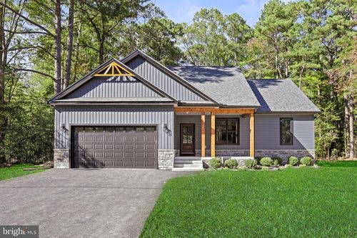 195 N Glebe Rd, Montross, VA, 22520-4055 | Card Image