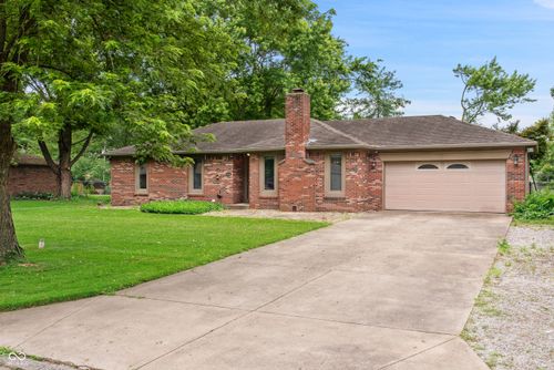 9189 Dawn Dr, Brownsburg, IN, 46112-8663 | Card Image