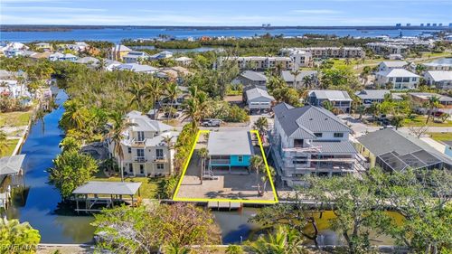 270 Dundee Rd, FORT MYERS BEACH, FL, 33931-4214 | Card Image