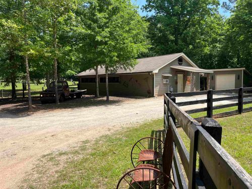 1963 Reids Ferry Rd, Buckhead, GA, 30625-2803 | Card Image