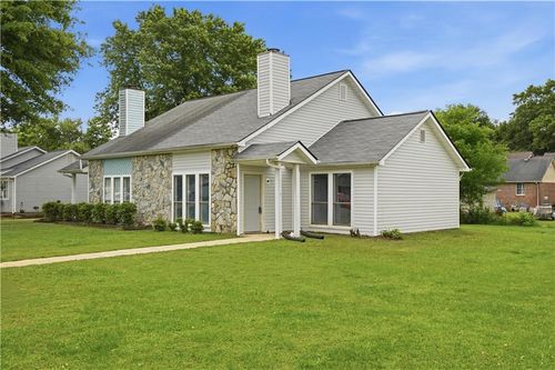 13 Ember Way, Cartersville, GA, 30120-2072 | Card Image