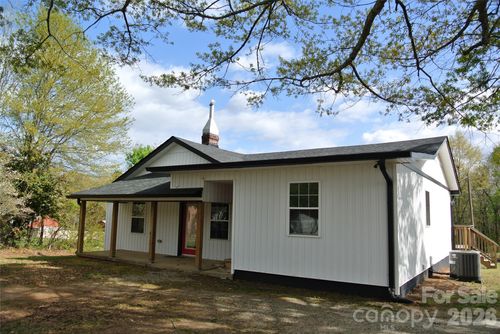 123 Moore Rd, Ellenboro, NC, 28040-9361 | Card Image