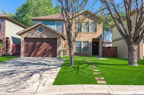 9843 Highland Crk, San Antonio, TX, 78245-2838 | Card Image