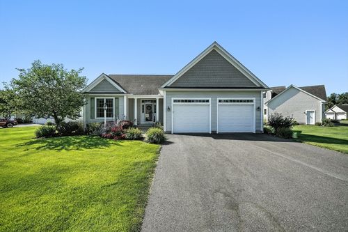 16-16 Broadleaf Cir, East Longmeadow, MA, 01028-2771 | Card Image