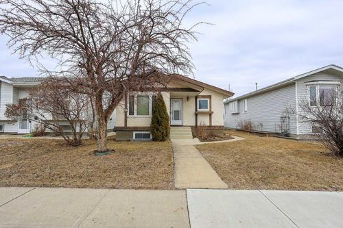 56 Elder St, Red Deer, AB, T4R2C6 | Card Image