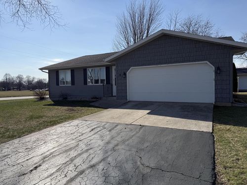 10-15 Heritage Lane, Fond Du Lac, WI, 54935 | Card Image