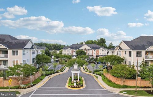 unit-203-410 Hamlet Club Dr, Edgewater, MD, 21037-2639 | Card Image