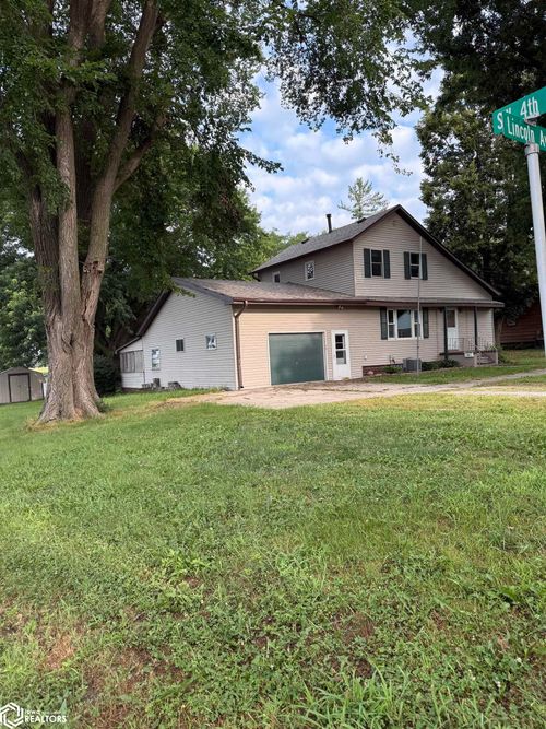 419 S Lincoln Ave, Eagle Grove, IA, 50533-2021 | Card Image