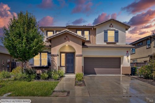 3012 Merlin Court, Vacaville, CA, 95688 | Card Image