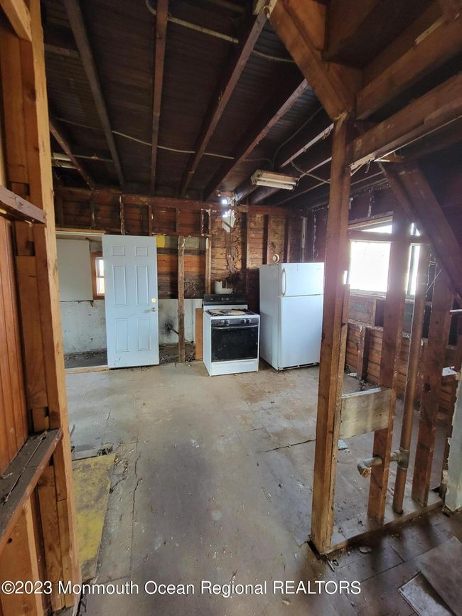 15 Sunset St, House other with 3 bedrooms, 1 bathrooms and null parking in Keansburg NJ | Image 6