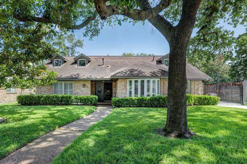 12302 Beauregard Drive, Houston, TX, 77024 | Card Image
