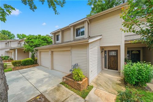 4095 Audubon Dr, Marietta, GA, 30068-2608 | Card Image