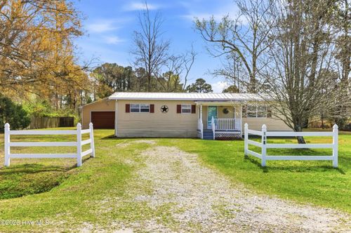 108 Gladiolus Rd, Castle Hayne, NC, 28429-6222 | Card Image