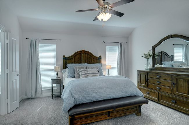 10809 Cobalt Dr, House other with 3 bedrooms, 2 bathrooms and null parking in Aubrey TX | Image 12