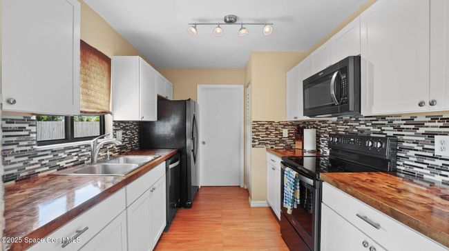 219 Fecco St, House other with 2 bedrooms, 2 bathrooms and null parking in Cocoa FL | Image 8