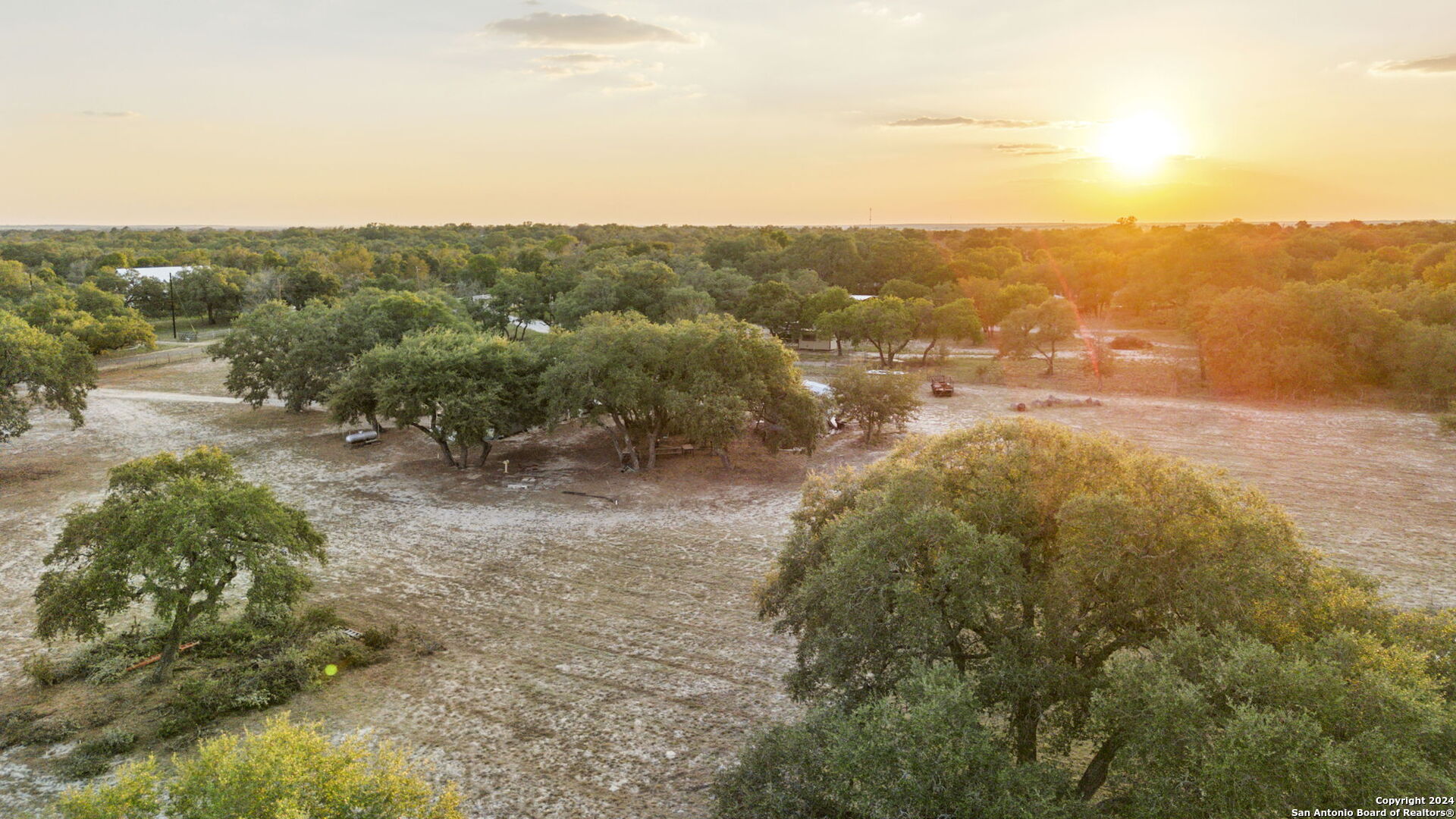 216 County Road 6815, For Sale in Natalia Zoocasa