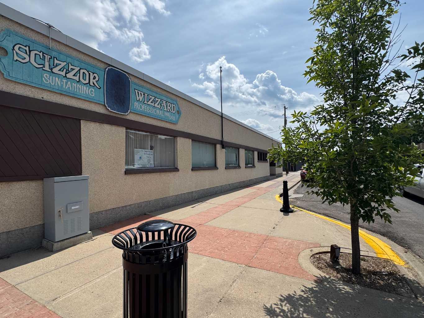 Commercial Sale in Ponoka 2