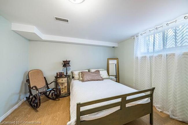 136 Patterson St, House other with 5 bedrooms, 2 bathrooms and 6 parking in Beeton ON | Image 40