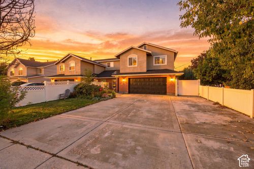 251 E 7350 S, Midvale, UT, 84047-2166 | Card Image
