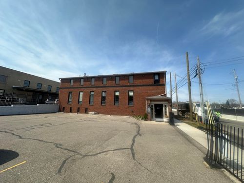 204-137 N Park St, Kalamazoo, MI, 49007-3758 | Card Image