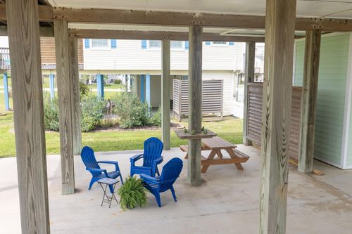 4106 Temprano Dr, Galveston, TX, 77554-1219 | Card Image