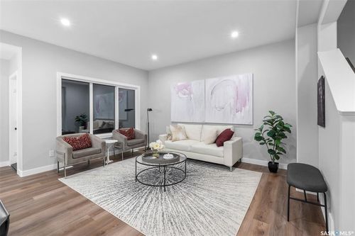 3041 Green Turtle Rd, Regina, SK, S4V4B5 | Card Image