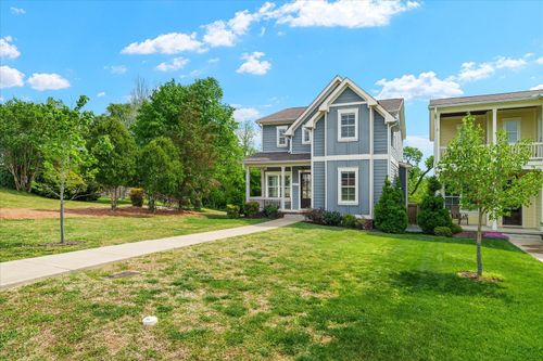2617 Barclay Dr, Nashville, TN, 37206-1507 | Card Image
