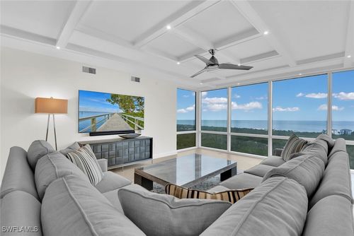 apt-17d-7515 Pelican Bay Blvd, NAPLES, FL, 34108-6521 | Card Image
