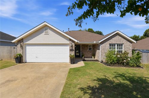 20765 Justin Dr, Springdale, AR, 72764-8666 | Card Image