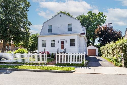 78 Arnold St, Quincy, MA, 02169-7014 | Card Image