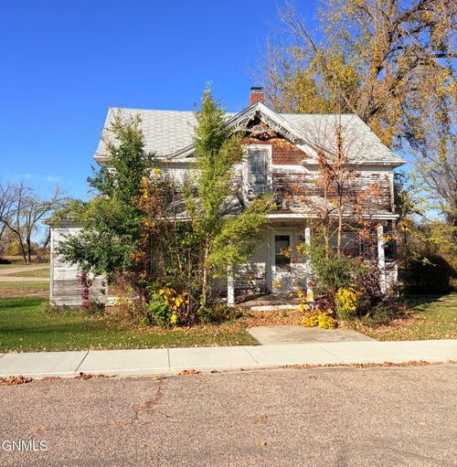 200 1st Ave Ne, Streeter, ND, 58483-7133 | Card Image