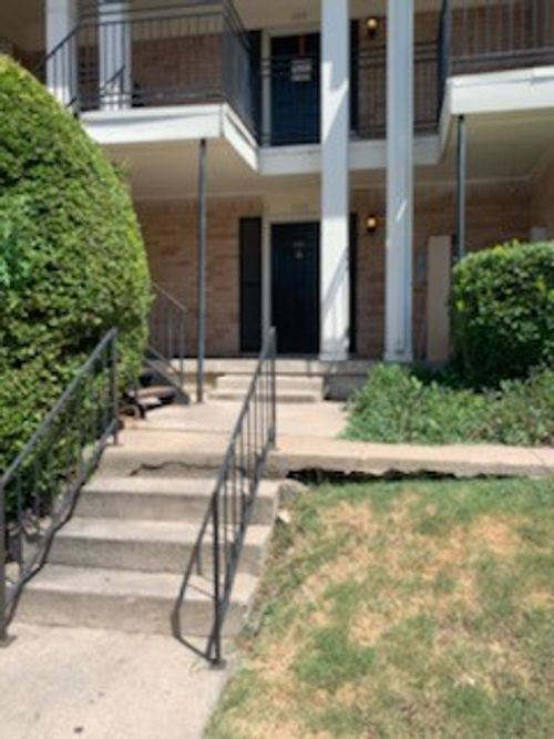 1103-5055 Ridglea Ln, Fort Worth, TX, 76116-8311 | Card Image