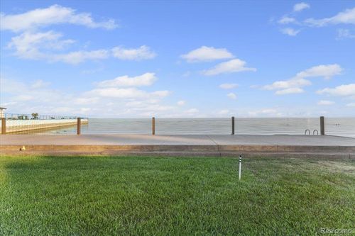 203 Lac Sainte Claire Dr, Saint Clair Shores, MI, 48082-2010 | Card Image