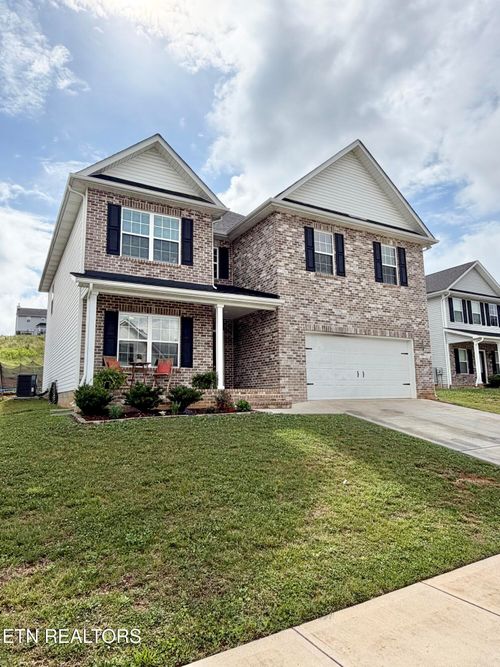 8221 Zodiac Lane, Powell, TN, 37849 | Card Image