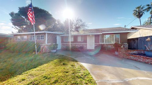 13118 6th Street, Hickman, CA, 95323 | Card Image
