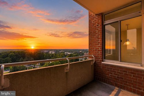 1505-5809 Nicholson Ln, ROCKVILLE, MD, 20852-5709 | Card Image