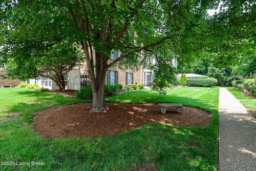 705 Donard Park Ave, Louisville, KY, 40218-2176 | Card Image