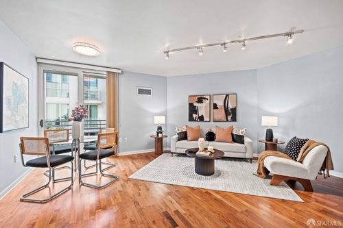 unit-822-555 4th St, San Francisco, CA, 94107-5532 | Card Image