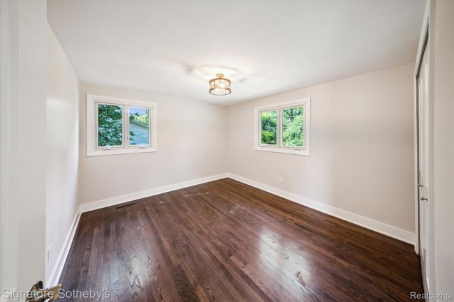 22-2200-Brenthaven-Dr-Bloomfield-Hills-MI-48304-WindowStill-16.jpg | Image 19